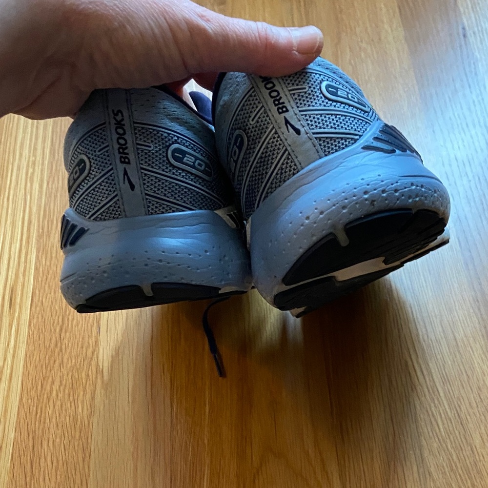 Brooks Gray and Yellow Women's Sneakers - Picture 11 of 11